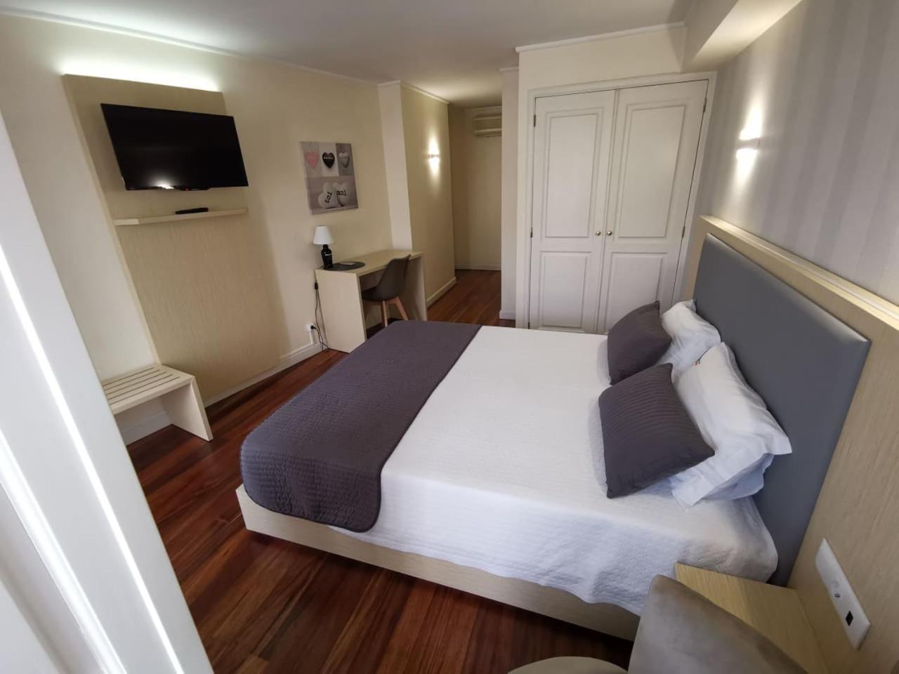 Hotel Residencial Dora براغا المظهر الخارجي الصورة